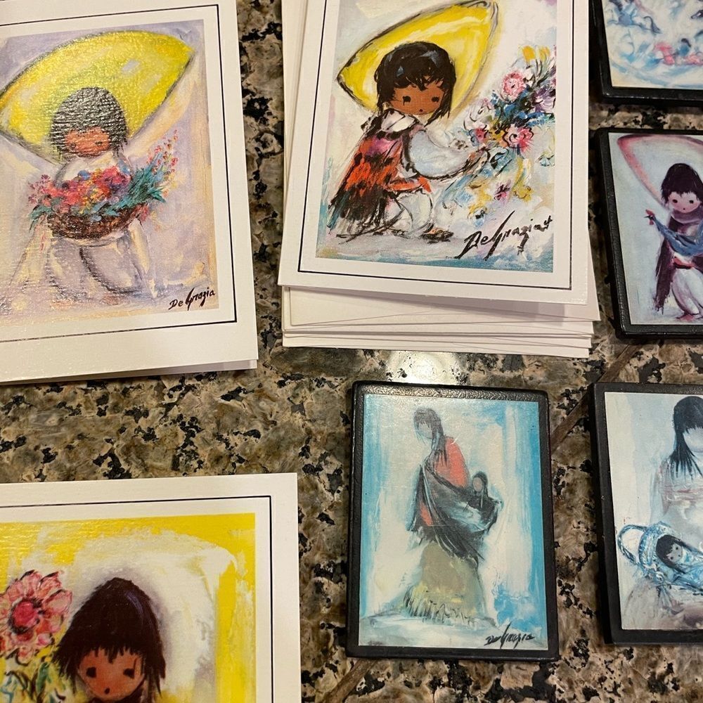 DeGrazia Vintage Notecards and 14 Magnets - Picture 15 of 16